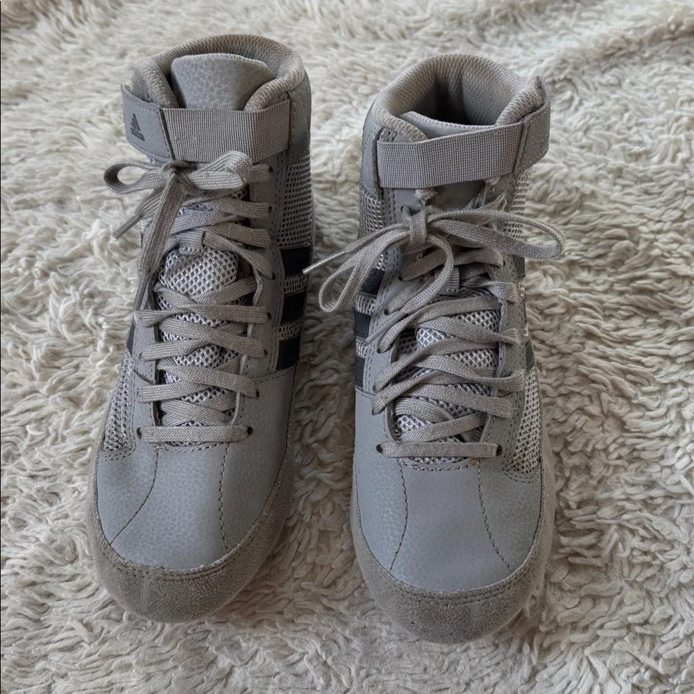 Adidas HVC 2 wrestling shoes in size 5.5